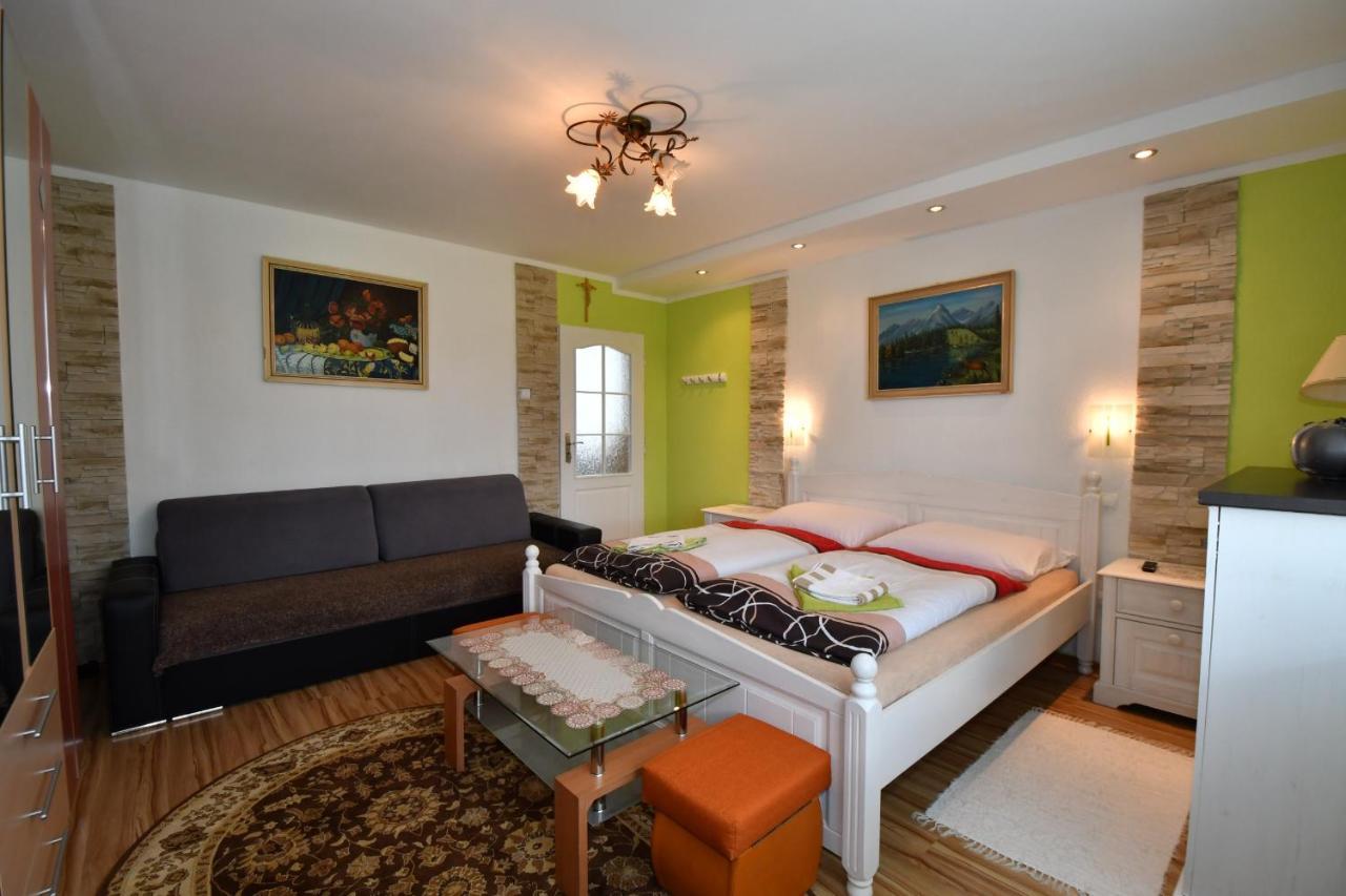 Ubytovanie U Jozefa / Štrba Extérieur photo